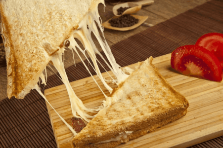 Kaşarlı Tost | 250,00